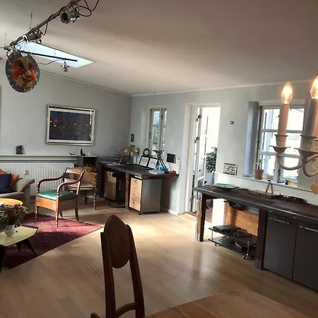 Apartamento Stor 2-vaerelses I Baggarden Odense