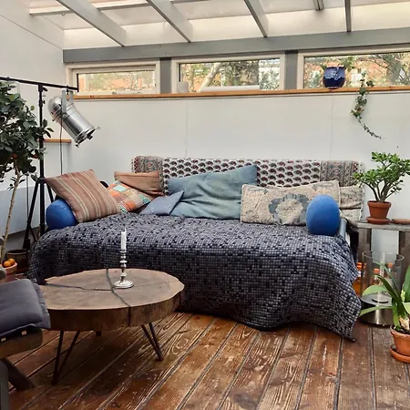 Apartamento Stor 2-vaerelses I Baggarden